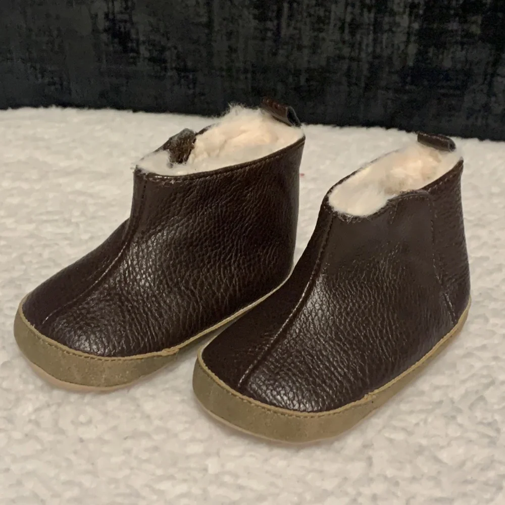 Ro + Me by Robeez Infant Boots with Fur Lining, EUC, Size 0-6 Months